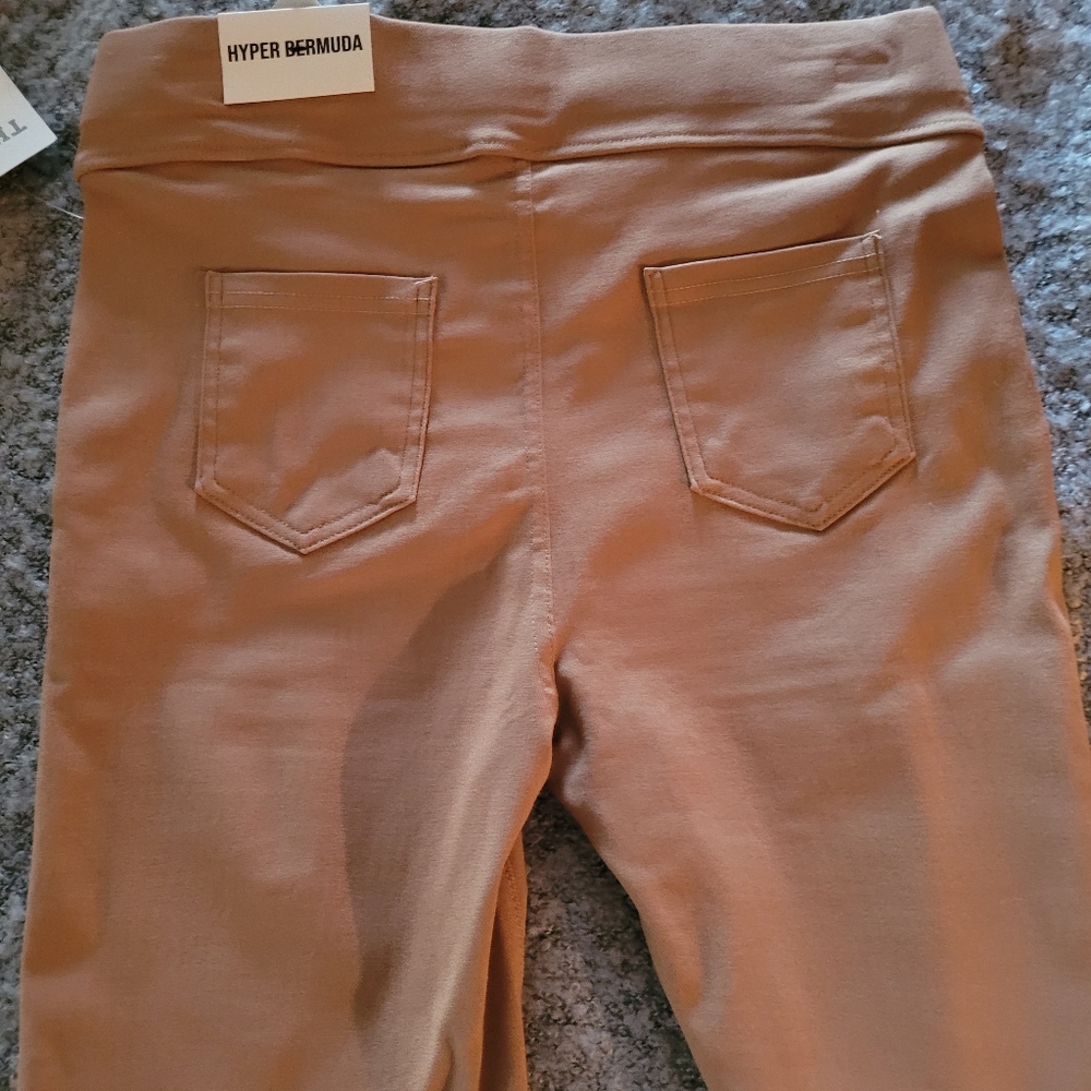 Shorts - Picture 2 of 2